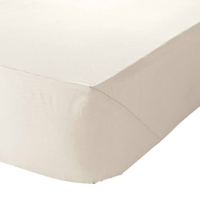 Extra Deep Fitted Sheet Up to 18" Depth Fully Elasticated 200Tc Polycotton